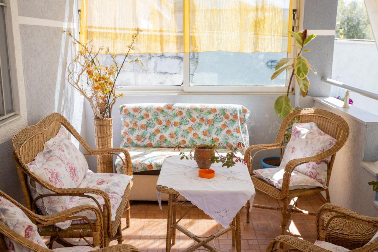 Vila Aulona Vlorë Esterno foto